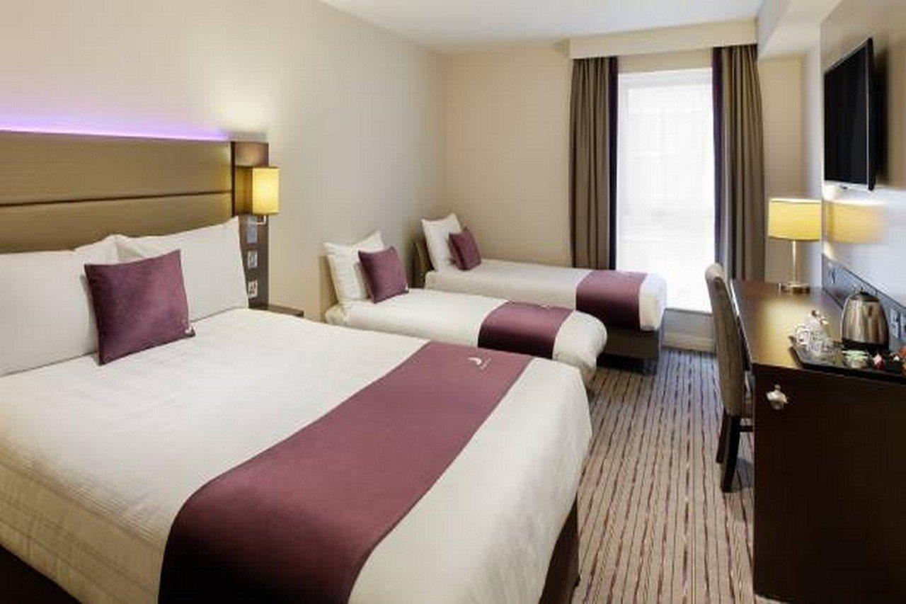 Premier Inn London City - Aldgate Exterior foto