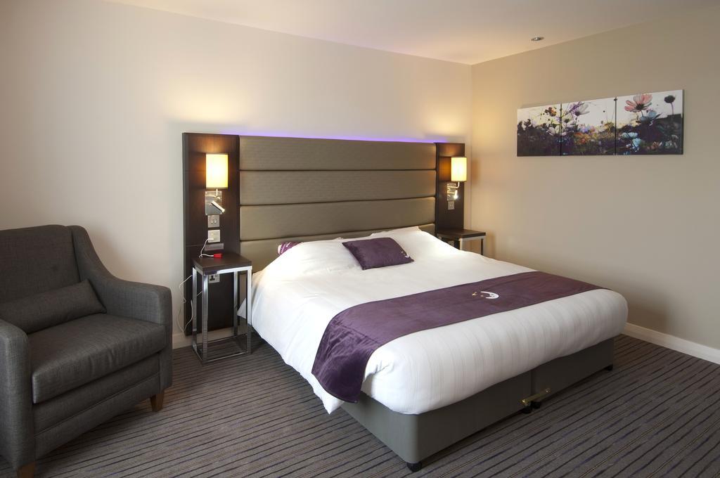Premier Inn London City - Aldgate Habitación foto